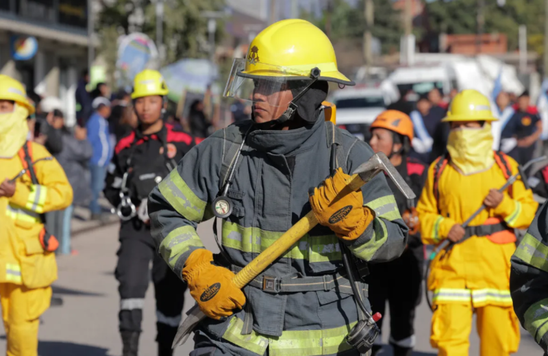 Bomberos Voluntarios cruzaron a un diputado radical por sus dichos sobre la cobertura del ISJ