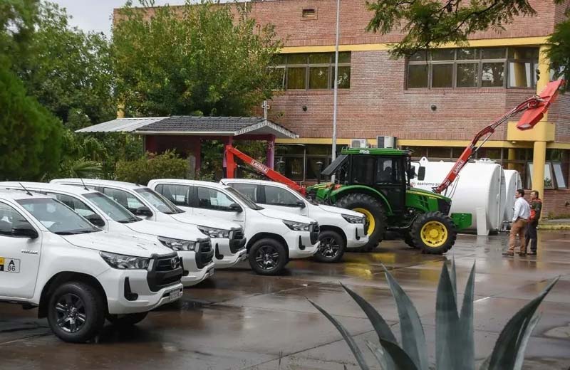 Vialidad Provincial incorpora maquinaria y renueva su laboratorio para modernizar la red vial