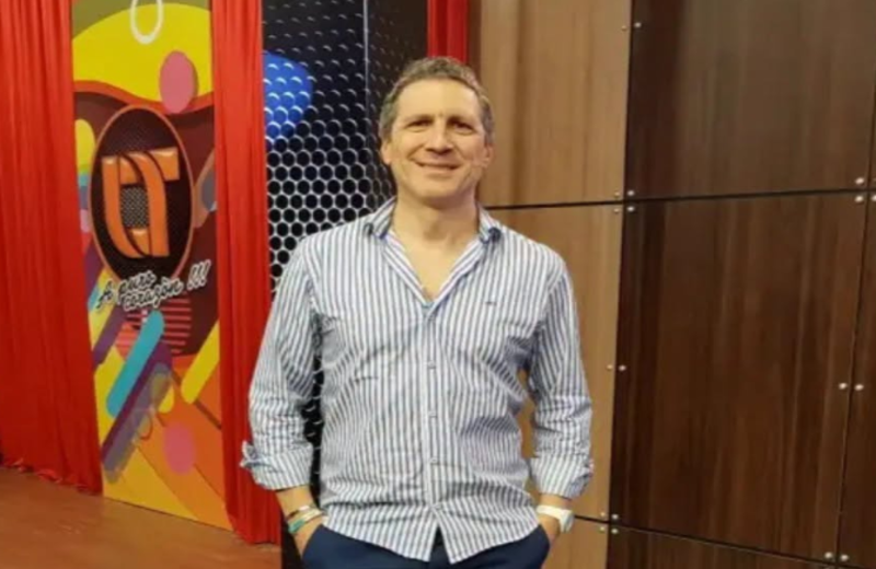 Salta: La defensa de Gustavo Vaccarella rechazó la acusación por las imágenes halladas en su celular