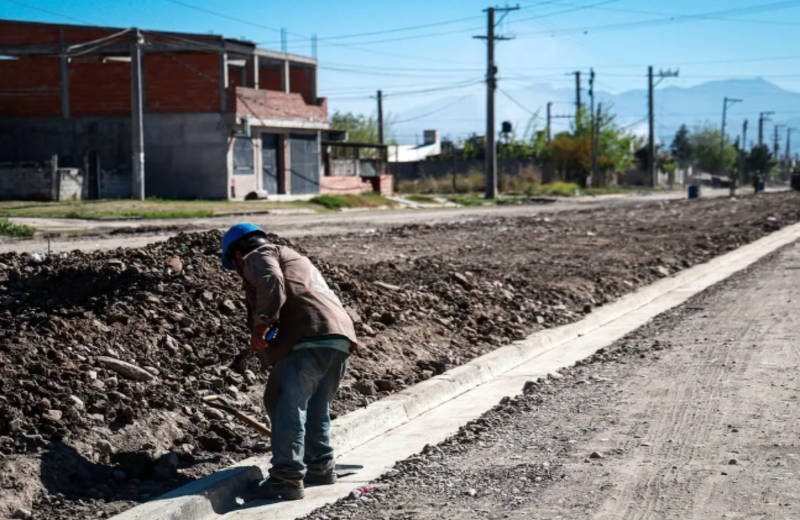 Avanza la pavimentación de avenida Juellar: buscan mejorar la conexión entre San Salvador y Palpalá