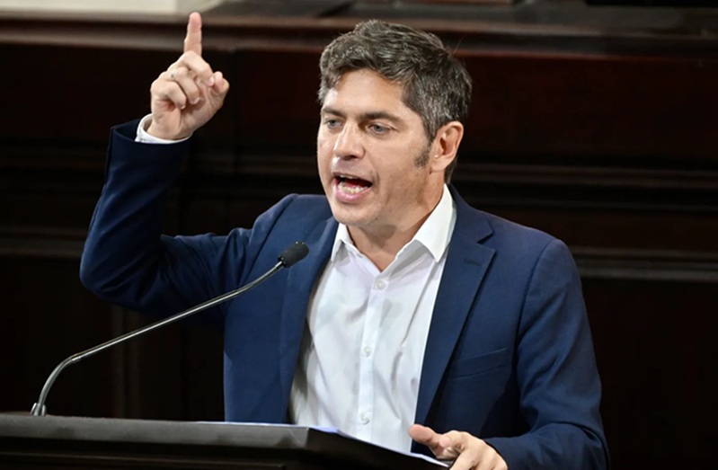 Asfixia financiera: Kicillof acusó a Milei de chantajear y extorsionar a las provincias para lograr su reelección