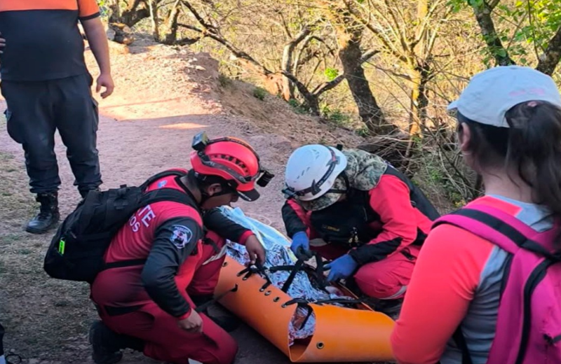 Una mujer de 87 años cayó en Termas de Reyes y debió ser rescatada tras un operativo de emergencia