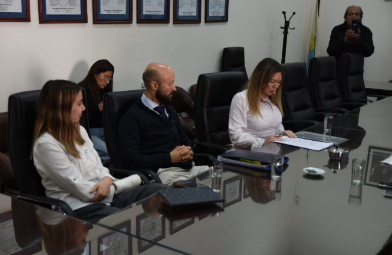 La Comisión de Ambiente de la Legislatura define su agenda y analizará junto al Gobierno las políticas contra los basurales