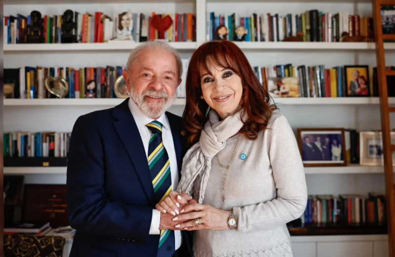 Cristina Kirchner suma a un abogado de Lula para llevar la causa Vialidad a tribunales internacionales