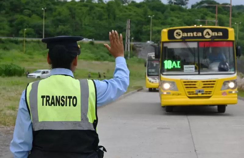 Fin de semana con cortes y desvíos en capital: la Municipalidad refuerza operativos de tránsito