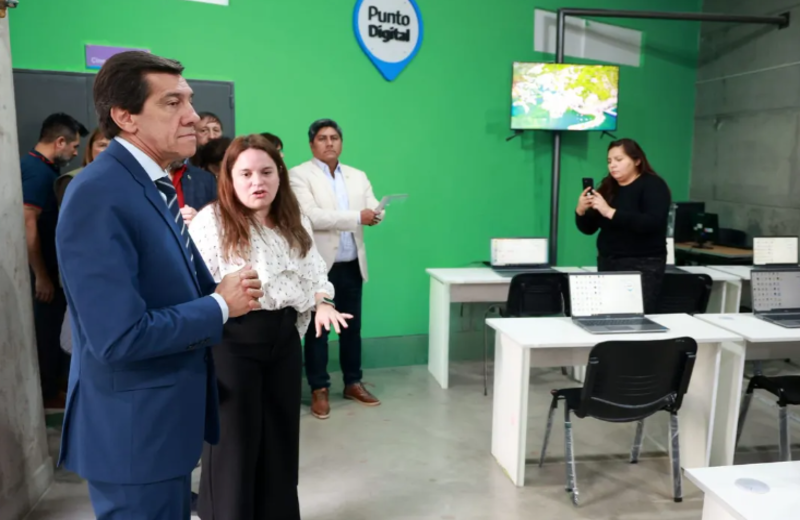 Reabrió el Punto Digital 