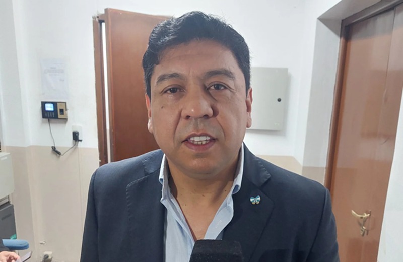 Adrián Mendieta: 