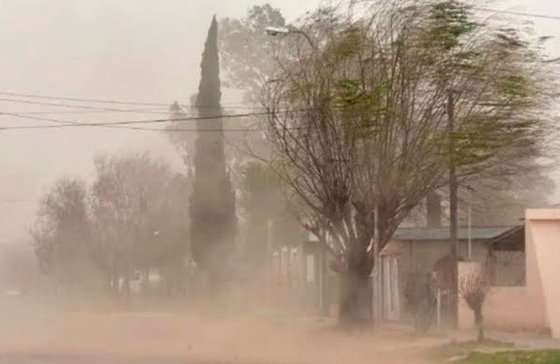Alerta por fuertes vientos hasta el miércoles: en algunas zonas podrían superar los 90km/h