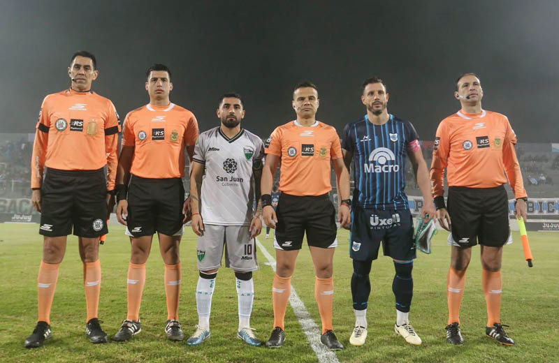 Gimnasia ya piensa en el Reducido: juega en San Juan por la fecha final de la Primera Nacional