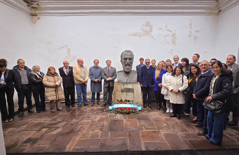 Funcionarios y legisladores rindieron tributo al General Lavalle en San Salvador de Jujuy