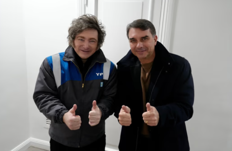 La oposici´on cuestionó a Milei por el caso Flávio Bolsonaro y exige explicaciones sobre su posible paso por Argentina