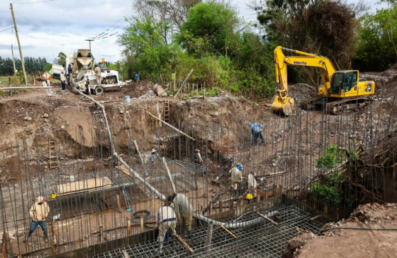 Avanzan las obras en rutas provinciales de Jujuy: construyen nuevos puentes y un guardaganado
