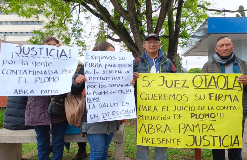 Vecinos de Abra Pampa denuncian que continua la contaminación de plomo en la Puna