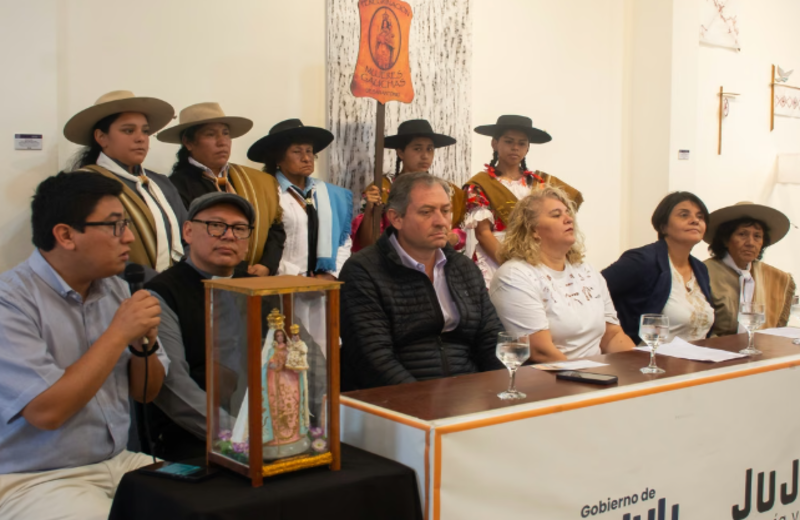 Mujeres gauchas peregrinarán a caballo hacia Río Blanco en honor a la Virgen del Rosario