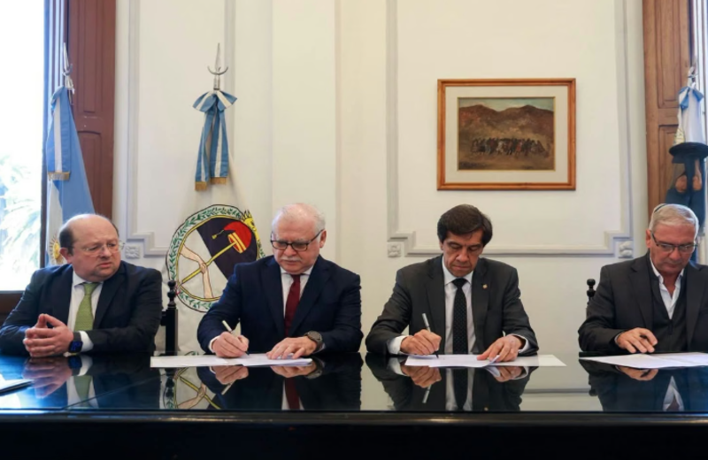 Jujuy firmó un acuerdo con el Hospital Italiano para fortalecer el sistema de salud 