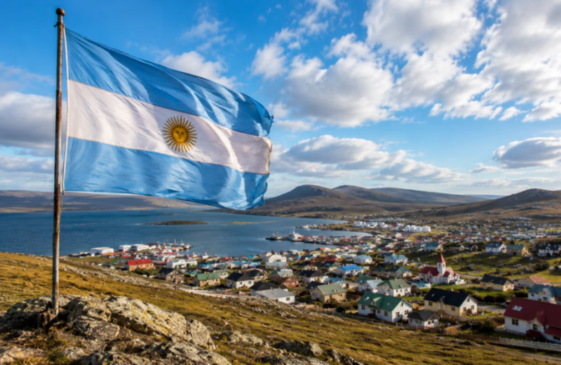 El Gobierno inició nuevos sumarios contra 15 personas y empresas por actividades hidrocarburíferas en la plataforma continental