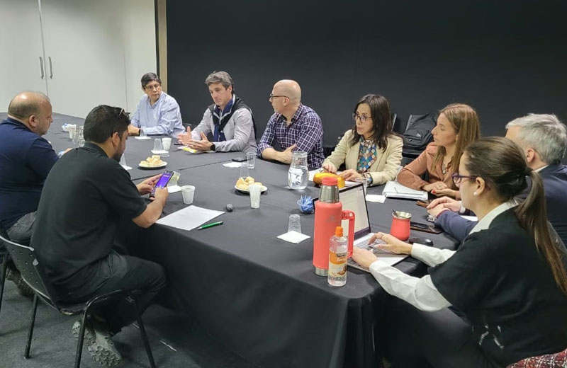 Completan una nueva instancia de reuniones paritarias: tensión en el último encuentro