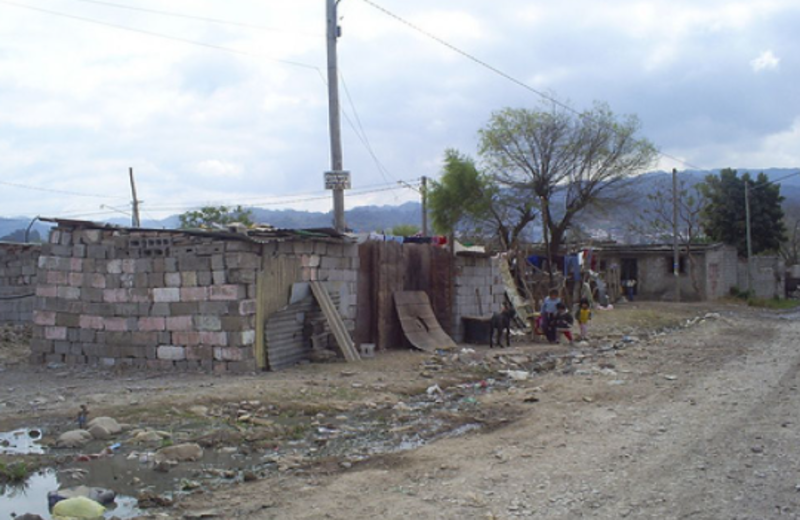 Pobreza en Jujuy: bajó al 27,6% y quedó por debajo del promedio nacional