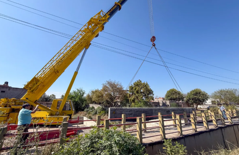 Avanza el nuevo puente sobre avenida Snopek y se acerca una nueva conexión para Alto Comedero
