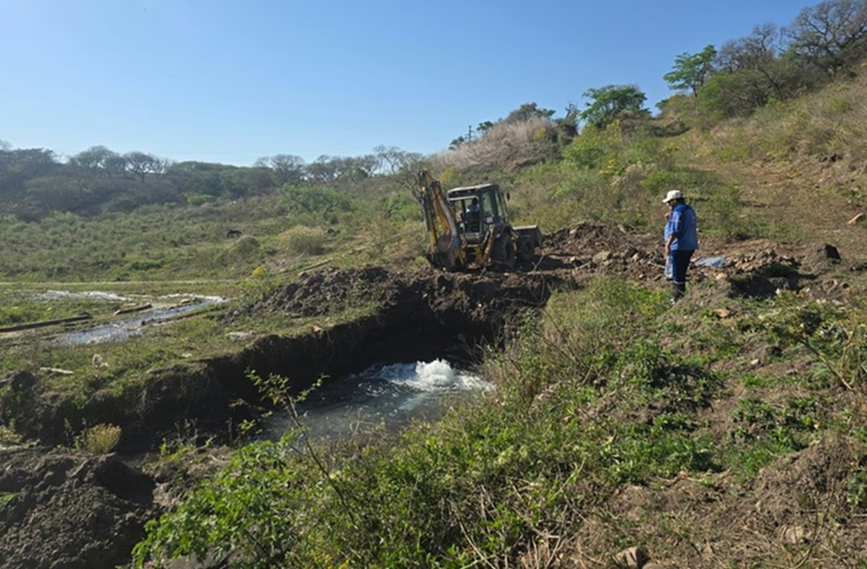 Agua Potable trabaja para restablecer el servicio en sectores de Alto Comedero y Los Alisos