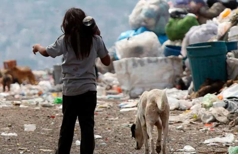 La pobreza llegó al 32,3% y golpea con más fuerza a los niños: qué pasa en el norte argentino